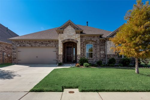 9408 Lakeway Dr, Argyle, TX, 76226-4413 | Card Image