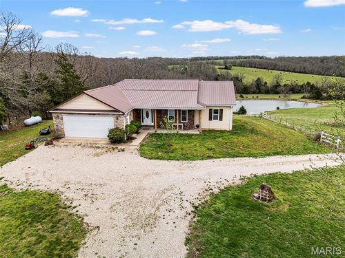 5301 Little Spring Creek Rd, Sullivan, MO, 63080-3914 | Card Image