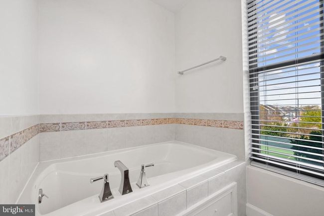 APT-301 - 485 Harbor Side St, Condo with 2 bedrooms, 2 bathrooms and null parking in Woodbridge VA | Image 18