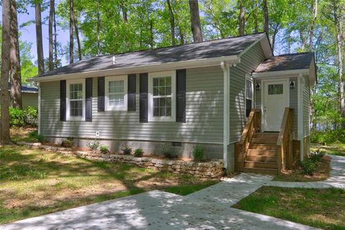 641 Ragsdale Rd, Sharpsburg, GA, 30277-2721 | Card Image
