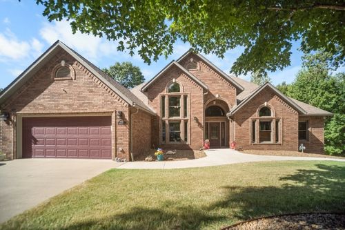 8115 Fairway Drive, Rogers, AR, 72756 | Card Image