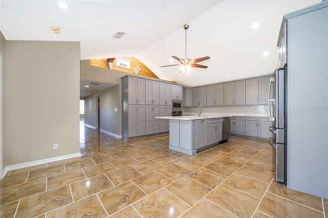 372 Rest Haven Rd, House other with 4 bedrooms, 4 bathrooms and null parking in Geneva FL | Image 29
