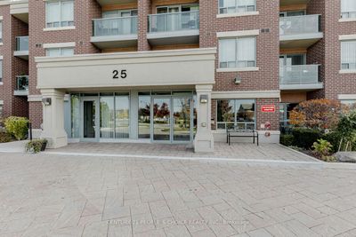 210 - 25 Rosedale Via, Condo with 1 bedrooms, 1 bathrooms and 1 parking in Brampton ON | Image 3