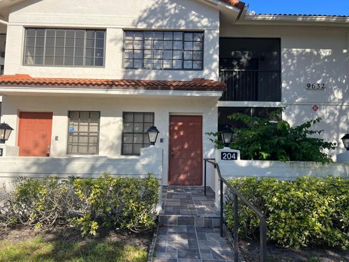 204-9632 Sills Dr E, Boynton Beach, FL, 33437-5332 | Card Image