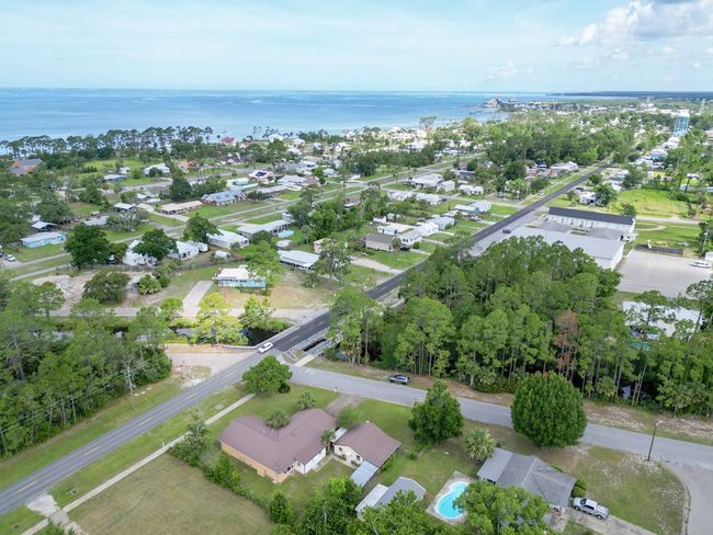 1901 Long Ave, House other with 3 bedrooms, 2 bathrooms and 4 parking in Port St. Joe FL | Image 49