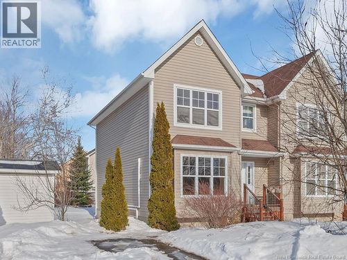 60 Christopher Cres, Moncton, NB, E1G0A5 | Card Image