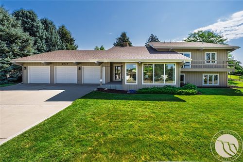 1949 St Andrews Dr, Billings, MT, 59105-3630 | Card Image