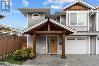 3 - 2252 Meredith Rd, Townhouse with 3 bedrooms, 3 bathrooms and 2 parking in Nanaimo BC | Image 1