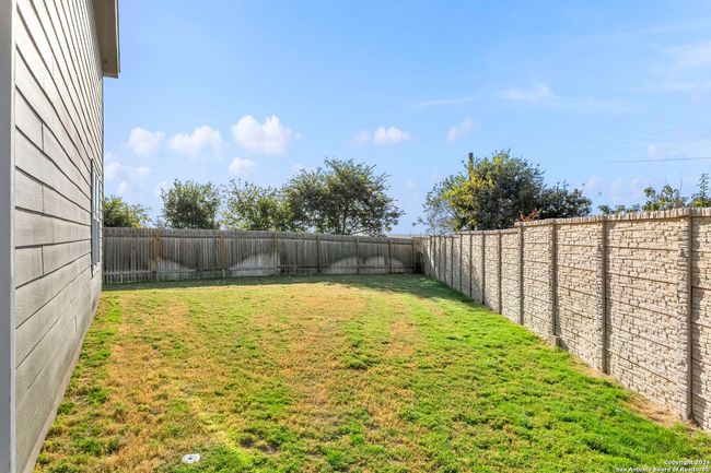 385 Soapstone Pass, House other with 4 bedrooms, 3 bathrooms and null parking in Maxwell TX | Image 26