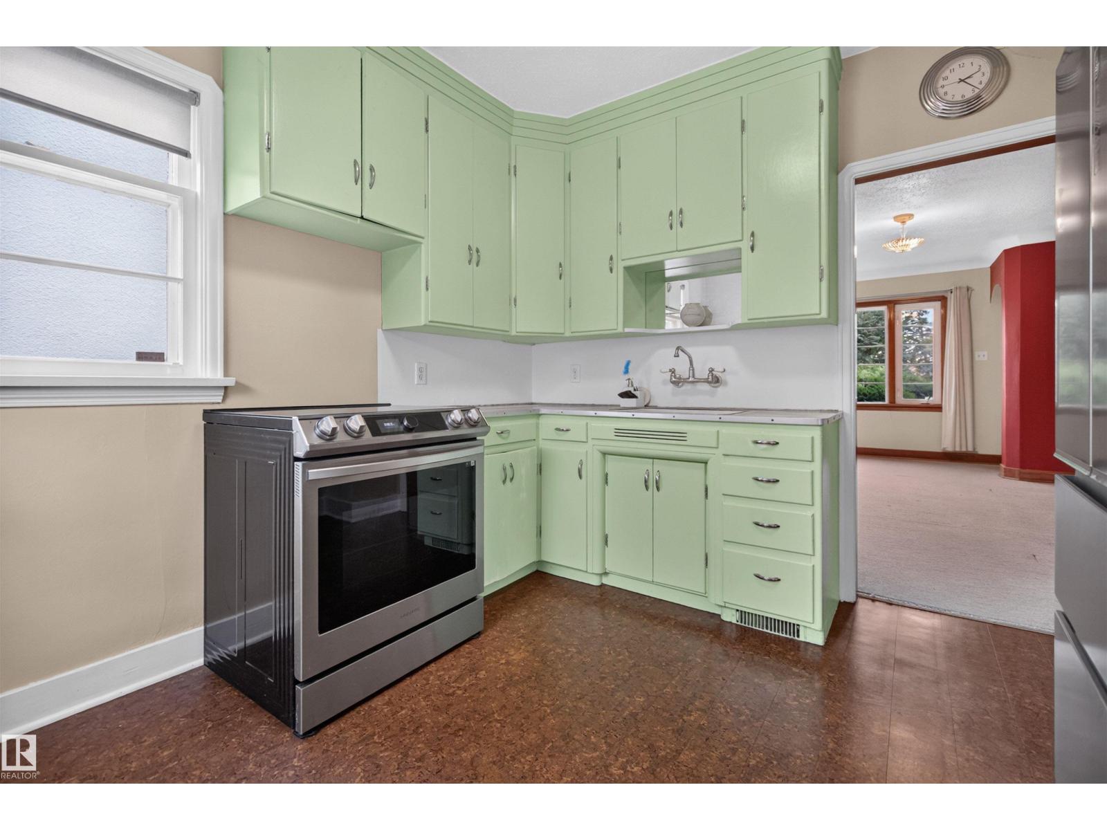 Residential in Edmonton 4
