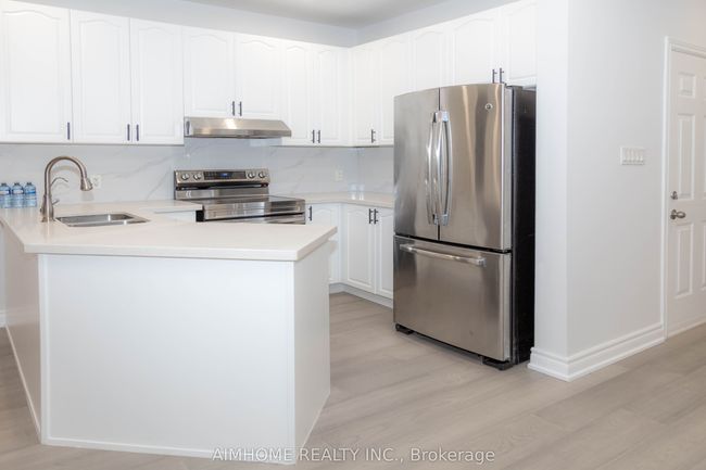 51 Brower Ave, House attached with 4 bedrooms, 4 bathrooms and 2 parking in Richmond Hill ON | Image 10