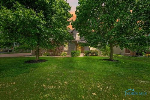 6052 Windy Ridge Ln, Sylvania, OH, 43560-9870 | Card Image