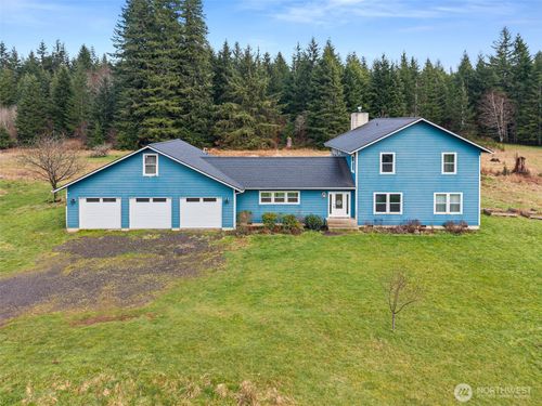 210 W Wishkah Rd, Aberdeen, WA, 98520-9652 | Card Image