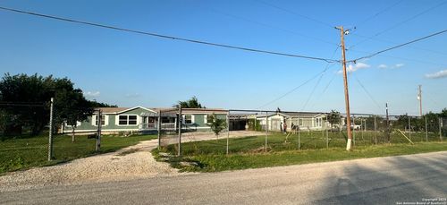 162 Sassman Rd, Marion, TX, 78124-1606 | Card Image