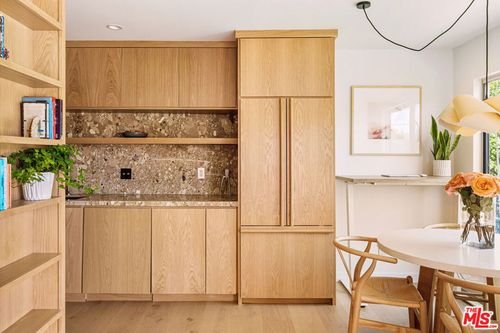 apt-307-9061 Keith Ave, West Hollywood, CA, 90069-5535 | Card Image