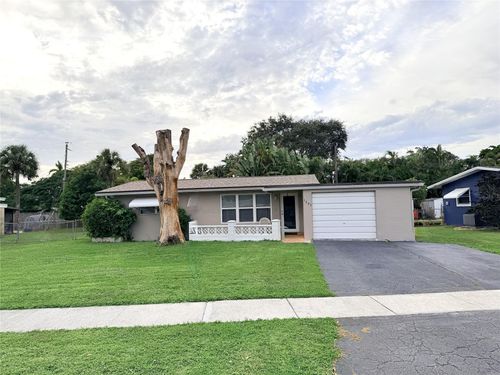 1643 W River Dr, Margate, FL, 33063-2745 | Card Image