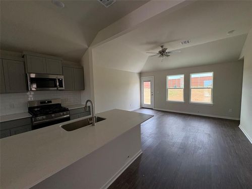 2321 Se 89th Ter, Moore, OK, 73160-0417 | Card Image