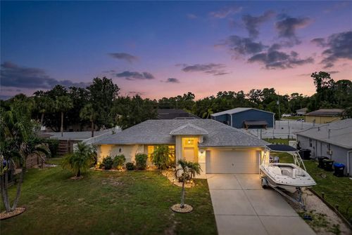 3912 Cincinnati St, NORTH PORT, FL, 34286-9324 | Card Image