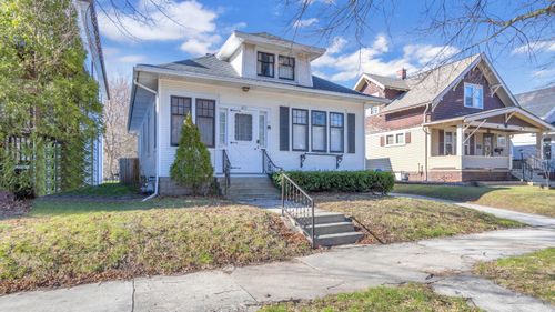 415 Grant Ave, Sheboygan, WI, 53081-2857 | Card Image