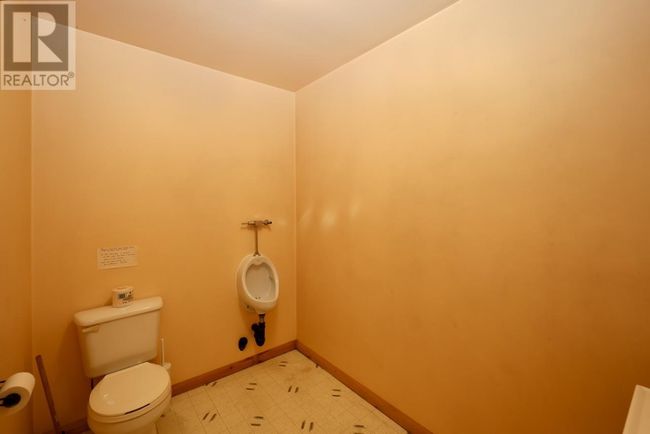 3483 Highway 95, House other with 10 bedrooms, 8 bathrooms and 20 parking in Parson BC | Image 35