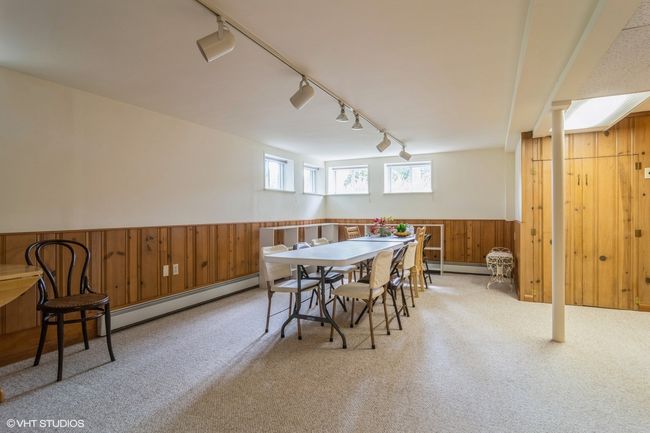 6445 N Oketo Ave, Home with 6 bedrooms, 3 bathrooms and 2 parking in CHICAGO IL | Image 16