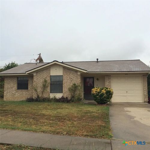 853 Michelle Dr, Copperas Cove, TX, 76522-1235 | Card Image