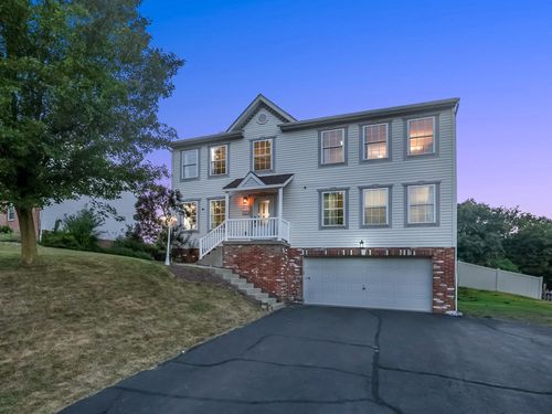 137 Mccracken Dr, Monaca, PA, 15061-2763 | Card Image