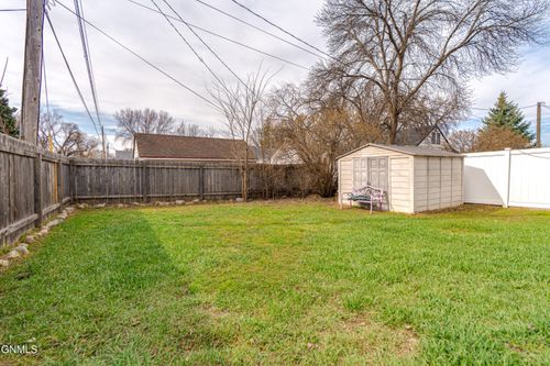 909 E Avenue E, Bismarck, ND, 58501-4171 | Card Image