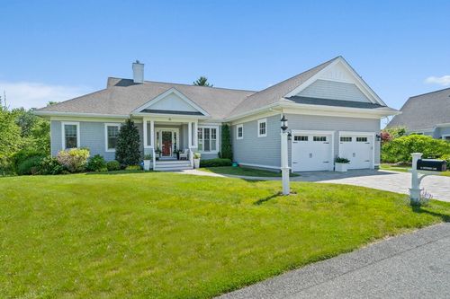 31-31 Chittenden Ln, Cohasset, MA, 02025-3401 | Card Image