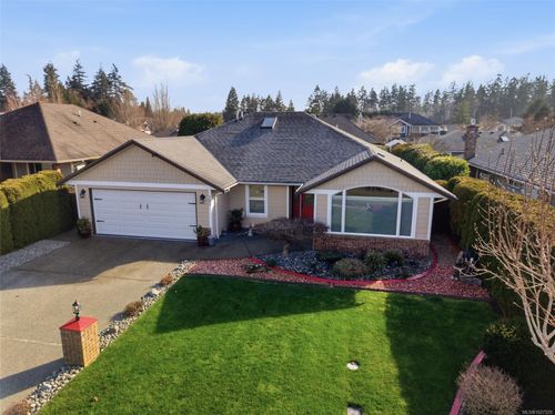 793 Fletcher Ave, Parksville, BC, V9P2M2 | Card Image