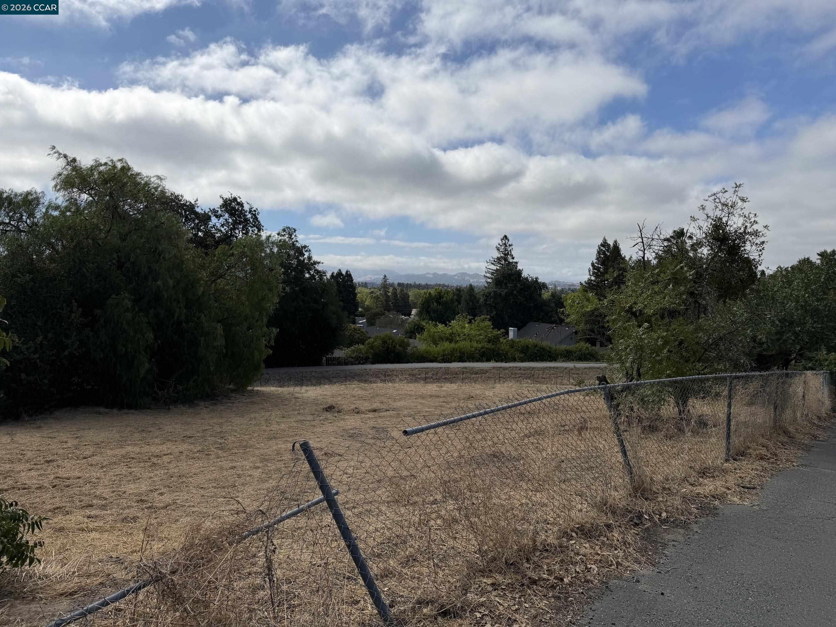 Land in Pleasant Hill 3
