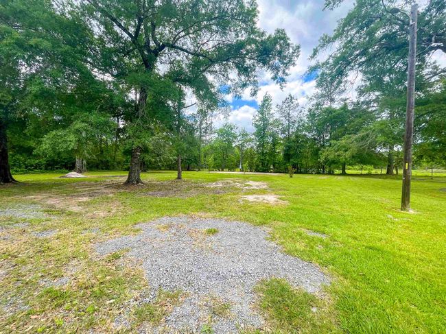 8140 Tx State Highway 62, House other with 2 bedrooms, 1 bathrooms and null parking in Buna TX | Image 19
