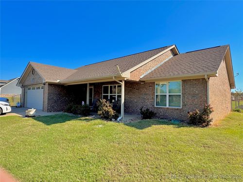 1191 E 4270, Hugo, OK, 74743 | Card Image