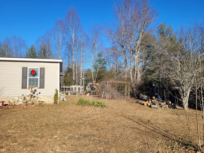 345 Pinecrest Ln, House other with 3 bedrooms, 2 bathrooms and 1 parking in Claudville VA | Image 5