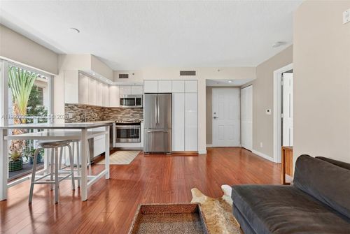 104-630 85th St, Miami Beach, FL, 33141-1178 | Card Image