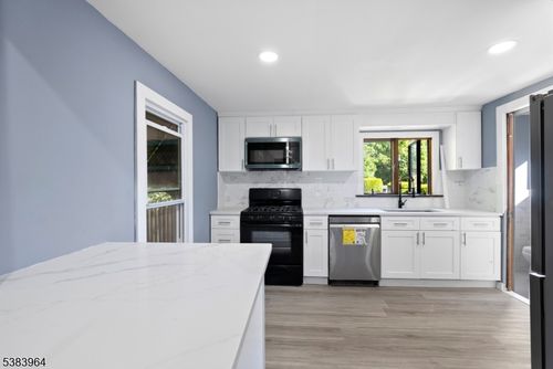 35 Boonton Ave, Butler, NJ, 07405 | Card Image