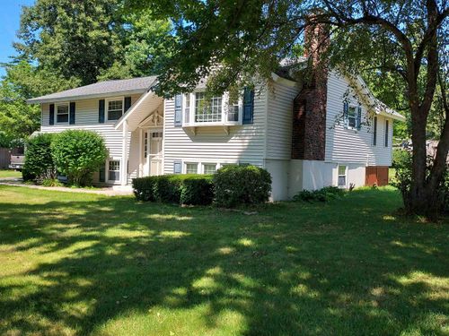 12 Timber Ln, Merrimack, NH, 03054-3220 | Card Image