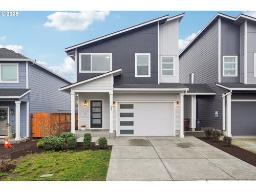 105 Kindre St, Saint Helens, OR, 97051-4005 | Card Image