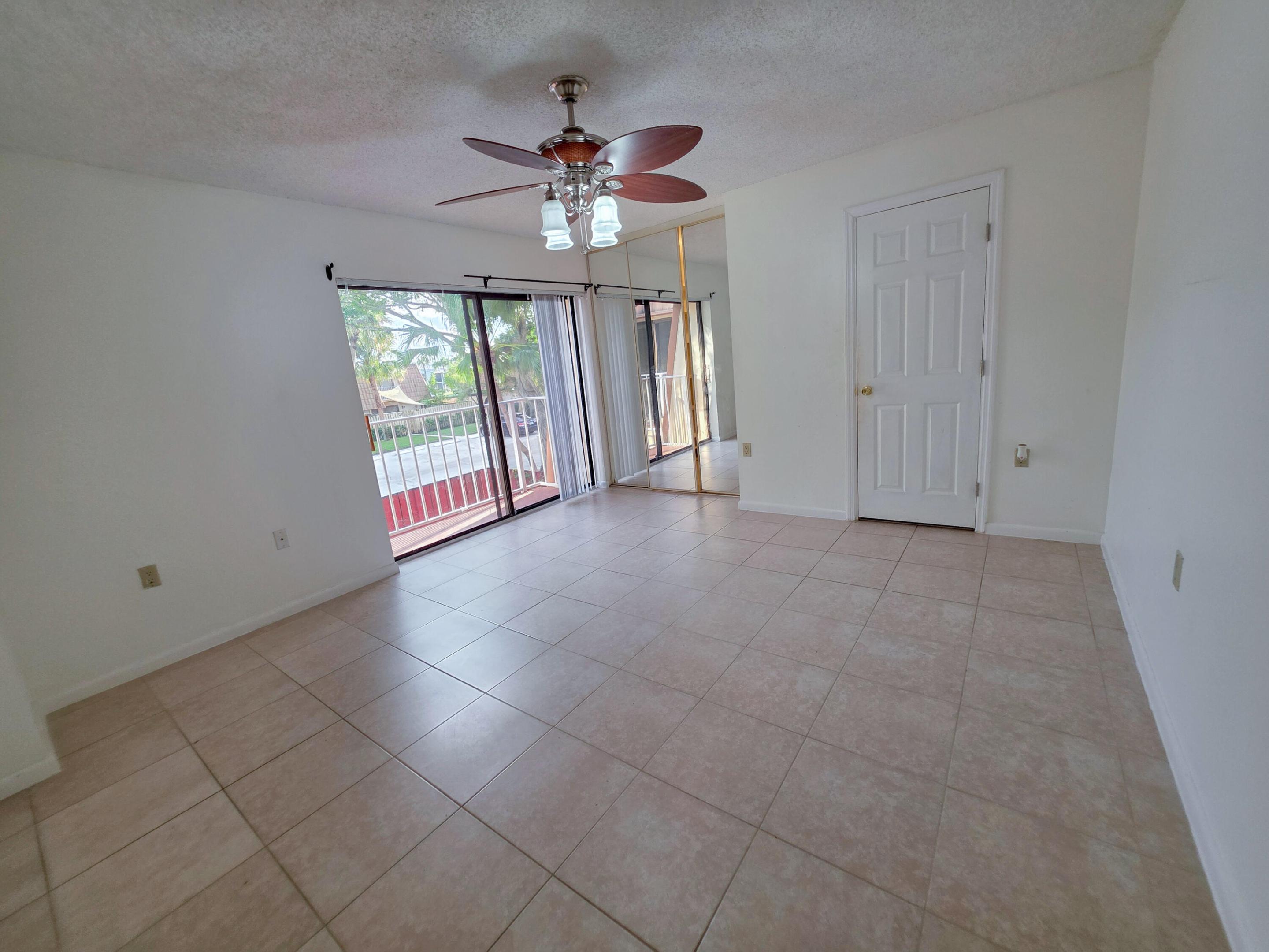 Residential Lease in West Palm Beach 5