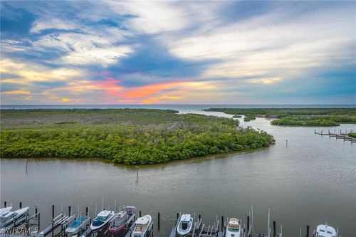 unit-808-13105 Vanderbilt Dr, NAPLES, FL, 34110-6412 | Card Image