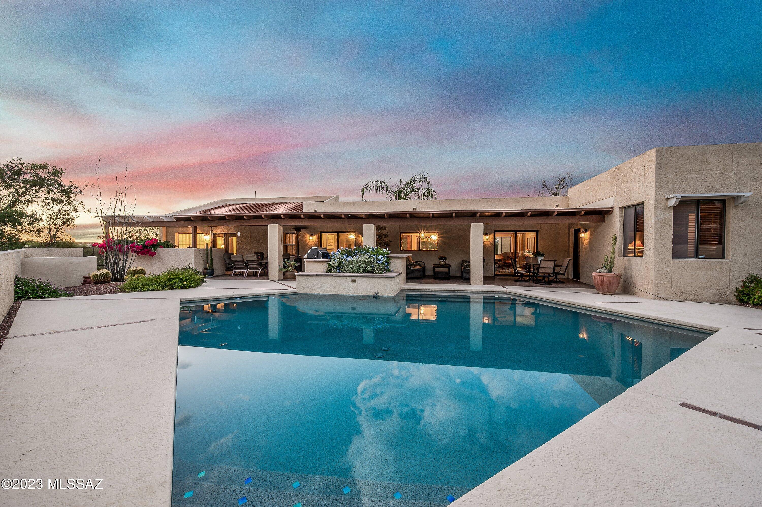 Como Dr, Tucson, AZ 85742