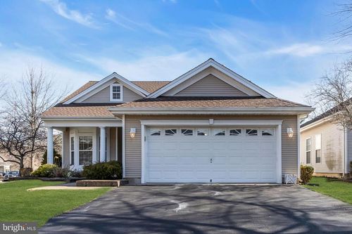 12 Bellflower Dr, Lakewood, NJ, 08701-7363 | Card Image