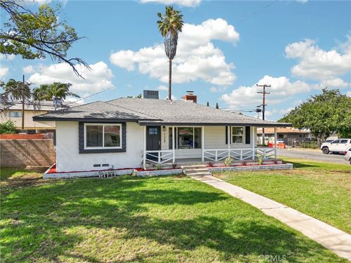 128 W Ramona, Rialto, CA, 92376 | Card Image