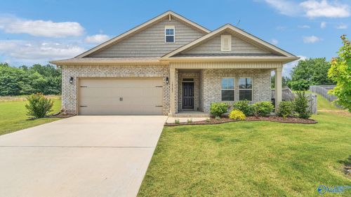 14783 London Ln, Athens, AL, 35613-8582 | Card Image