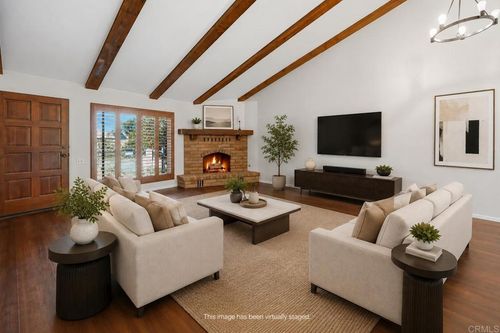 711 De Luz Rd, Fallbrook, CA, 92028-1507 | Card Image
