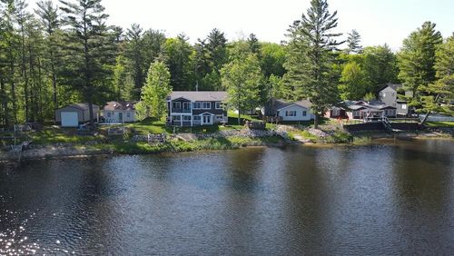 3388 E Pinecrest Dr, Gladwin, MI, 48624-7105 | Card Image