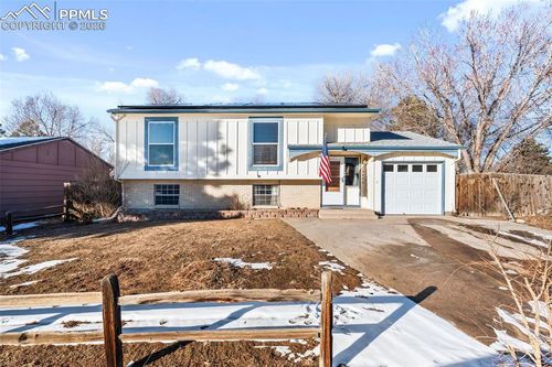 4096 London Ln, Colorado Springs, CO, 80916-2825 | Card Image