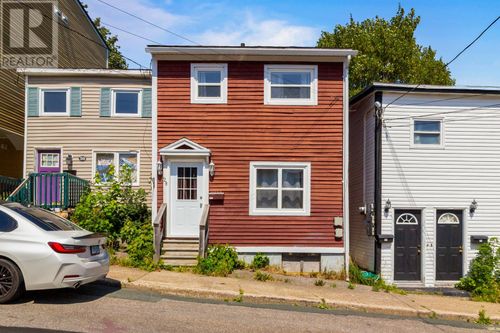 28 Mcfarlane St, Saint Johns, NL, A1C4T6 | Card Image