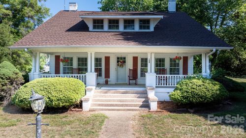 144 Hunter Bridge Rd, Stony Point, NC, 28678-9427 | Card Image