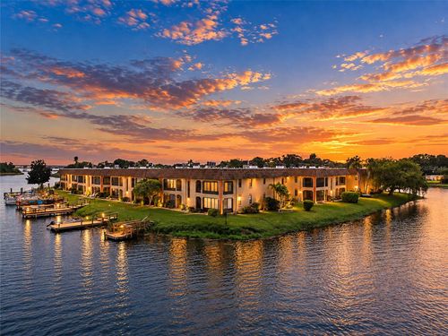 10142 Seminole Island Drive, LARGO, FL, 33773 | Card Image